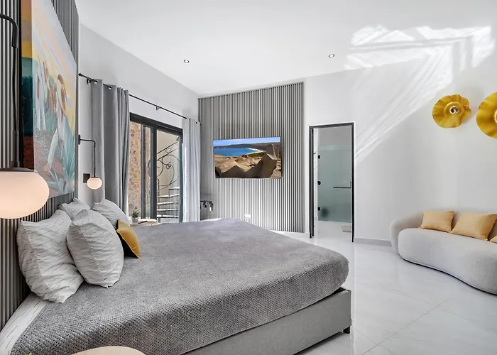#marbella Lane - Coastal Elegance With Pool Villa *