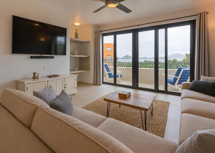 #marbella Lane - Coastal Elegance With Pool *