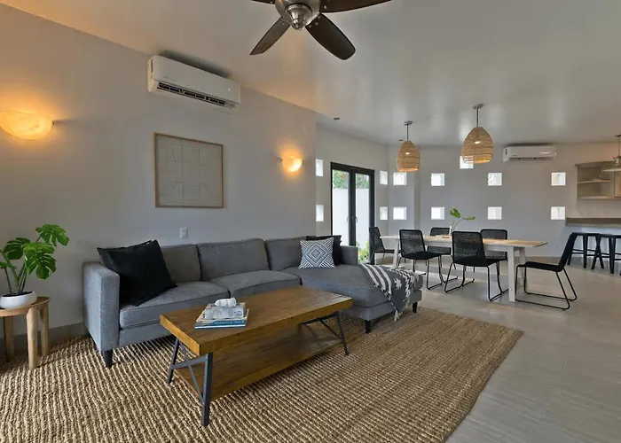 #marbella Lane - Coastal Elegance With Pool Villa