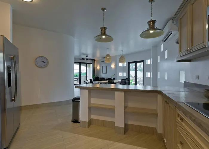 Villa #marbella Lane - Coastal Elegance With Pool *